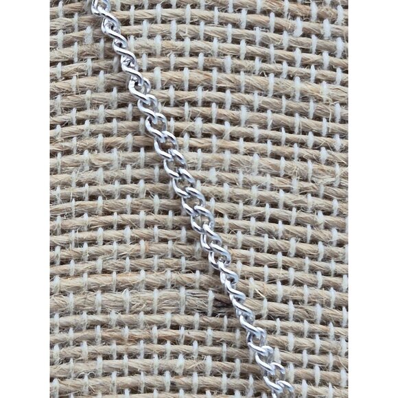 Avon Two Tone Butterfly Pendant Necklace Gold & Silver Tone 16" MINT Condition - Picture 5 of 8